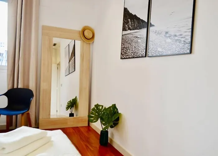 Hola Valencia - Holiday Apartments